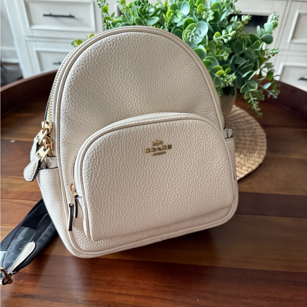 Coach Mini Court Leather Backpack with Gold Details - Chalk